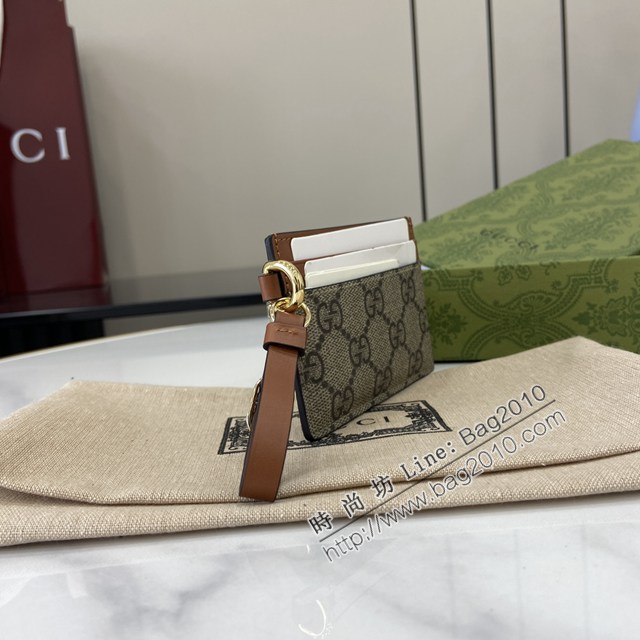 Gucci專櫃古馳最新款Emblem系列飾包帶卡片夾零錢包 jh2416型號：819121
